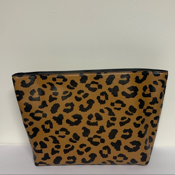 Time and Tru Handbags - NEW Time and Tru 13" X 10.5" X 5" Cheetah Handbag Organizer Insert NWT